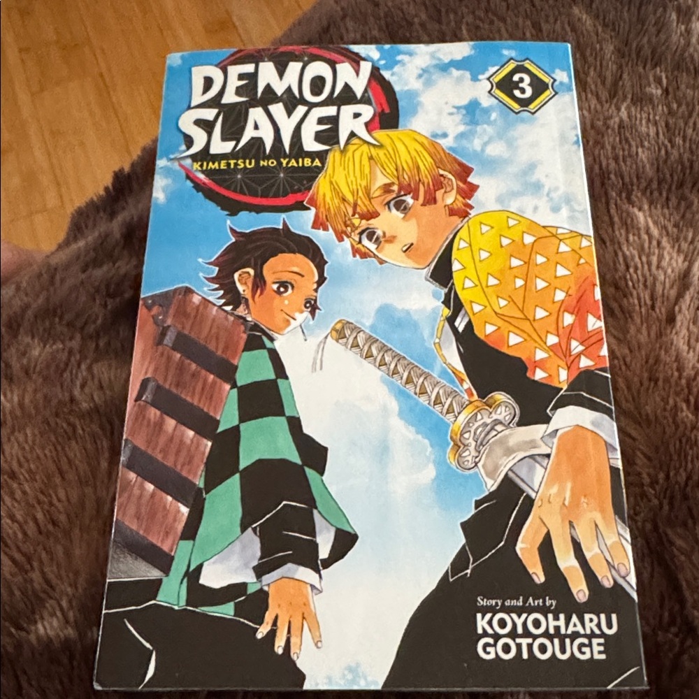 Demon Slayer: Kimetsu no Yaiba Vol. 3 Manga Koyoharu Gotouge, English